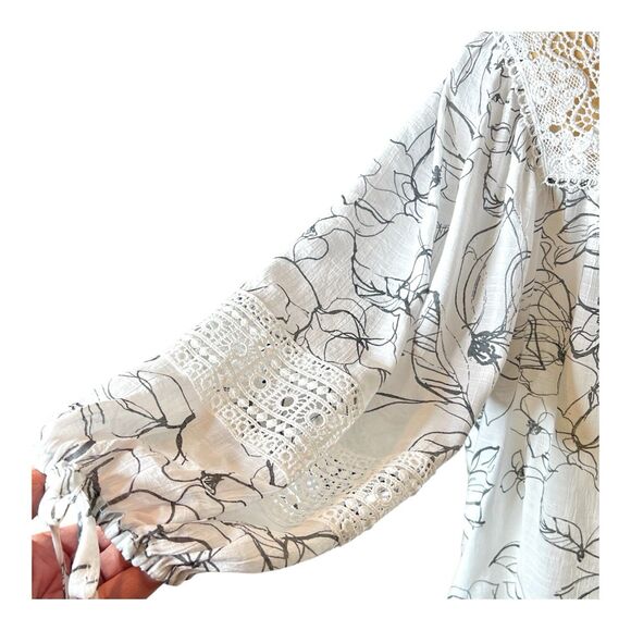 Zac & Rachel Boho Peasant Top Size XL  Crochet White And Black Tie At Sleeve - Picture 3 of 10